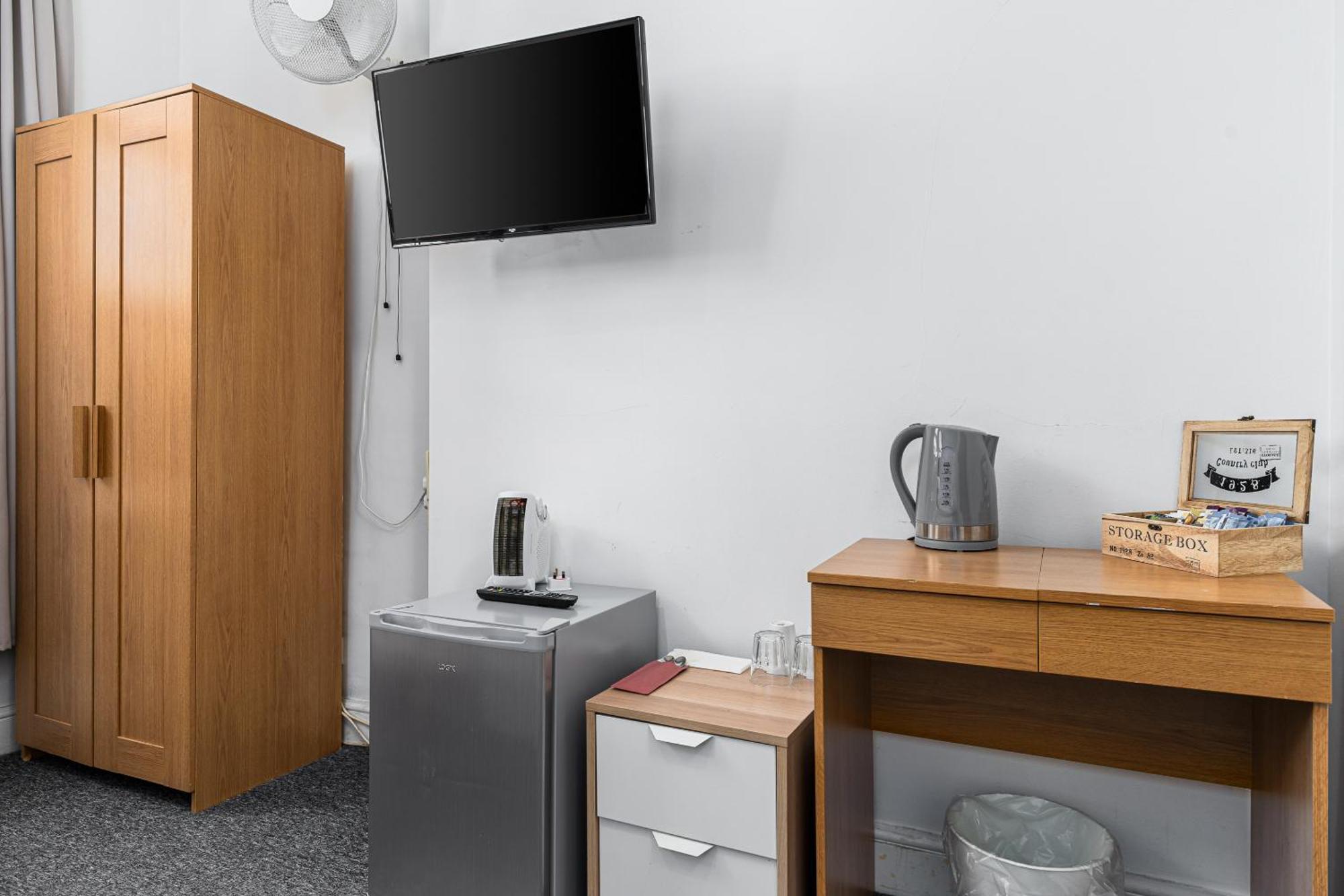 Ryam Suites London Phòng bức ảnh
