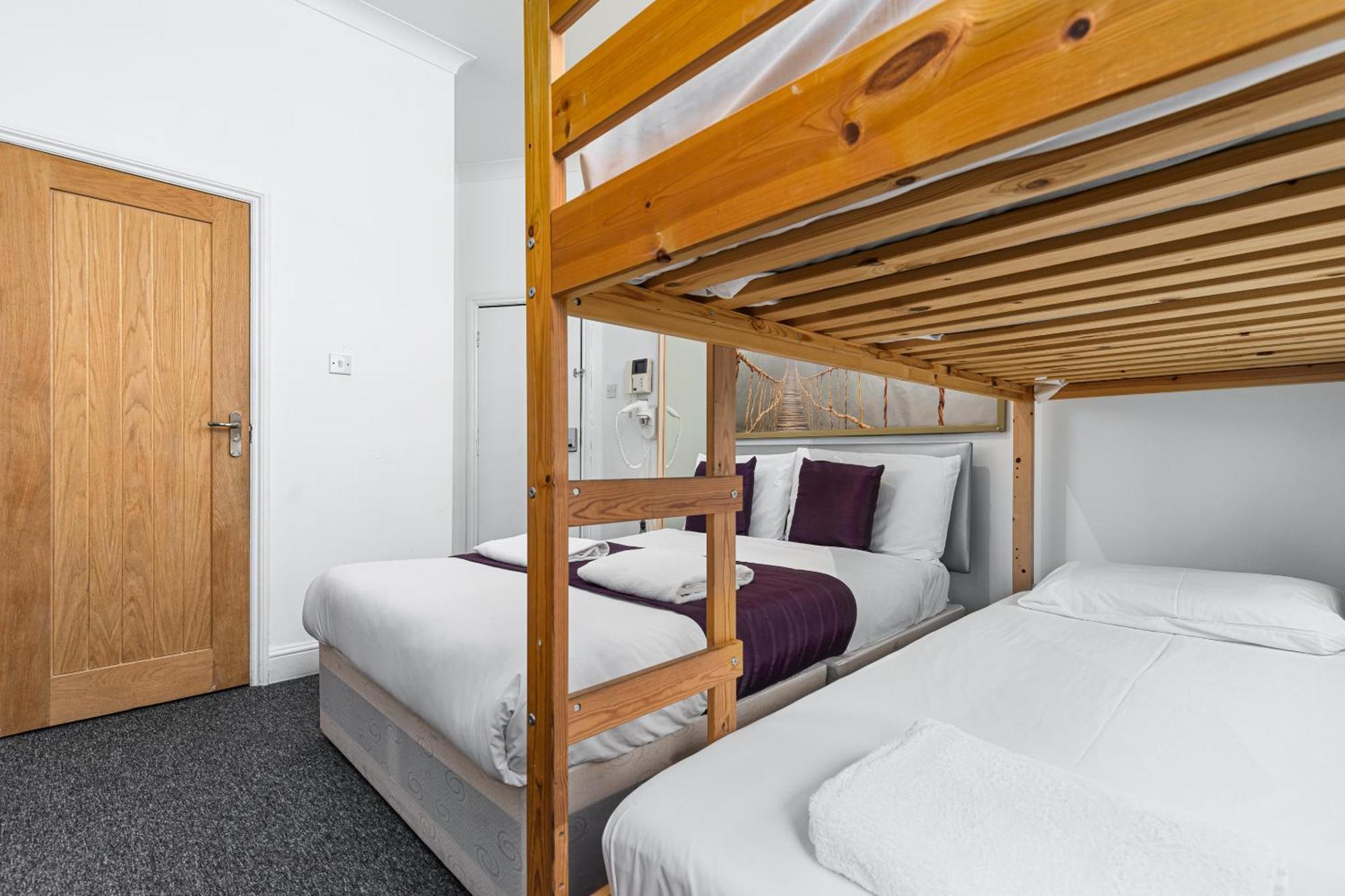 Ryam Suites London Phòng bức ảnh